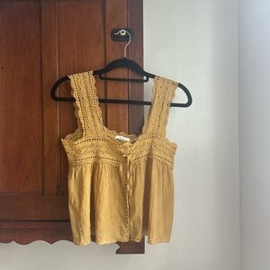Doen Vera Lace Top in Wheat